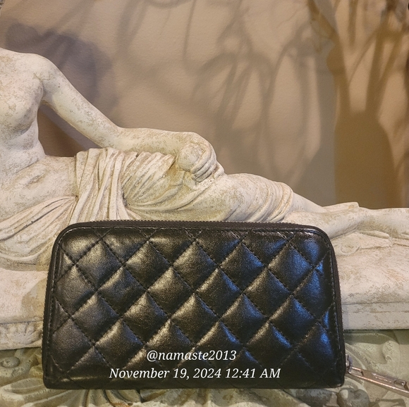L.A.M.B. Gwen Stefani Leather Quilted Wallet Luxury Designer Vintage Celeb #62 - Picture 4 of 13